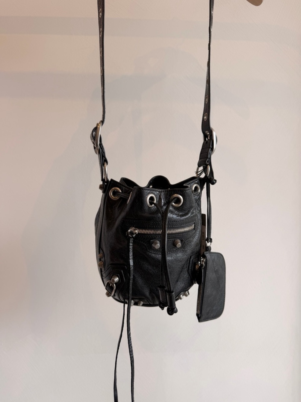 New Authentic Balenciaga Le Cagole XS Bucket Bag Lambskin Leather With Tags - Picture 13 of 16